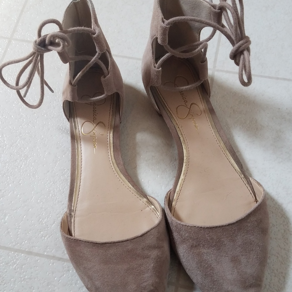 Jessica Simpson flats